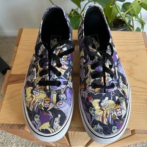 💜 Pre-loved Disney Villains Vans